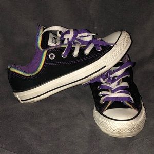 Women’s size 6 Converse All Stars